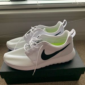 Custom White Nike Roshe